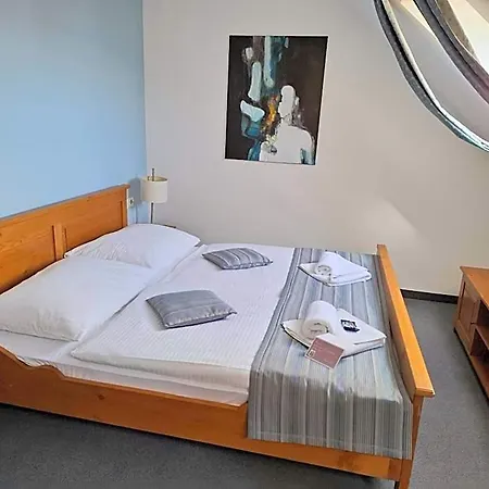 Peklo 4* Komarno