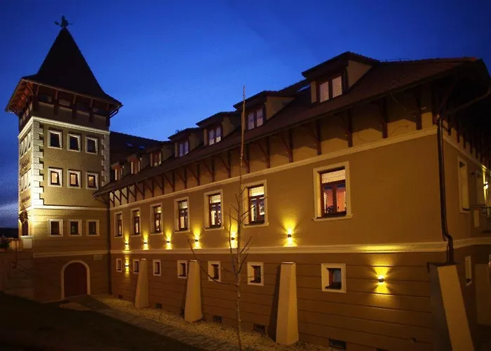 Peklo Otel 4*